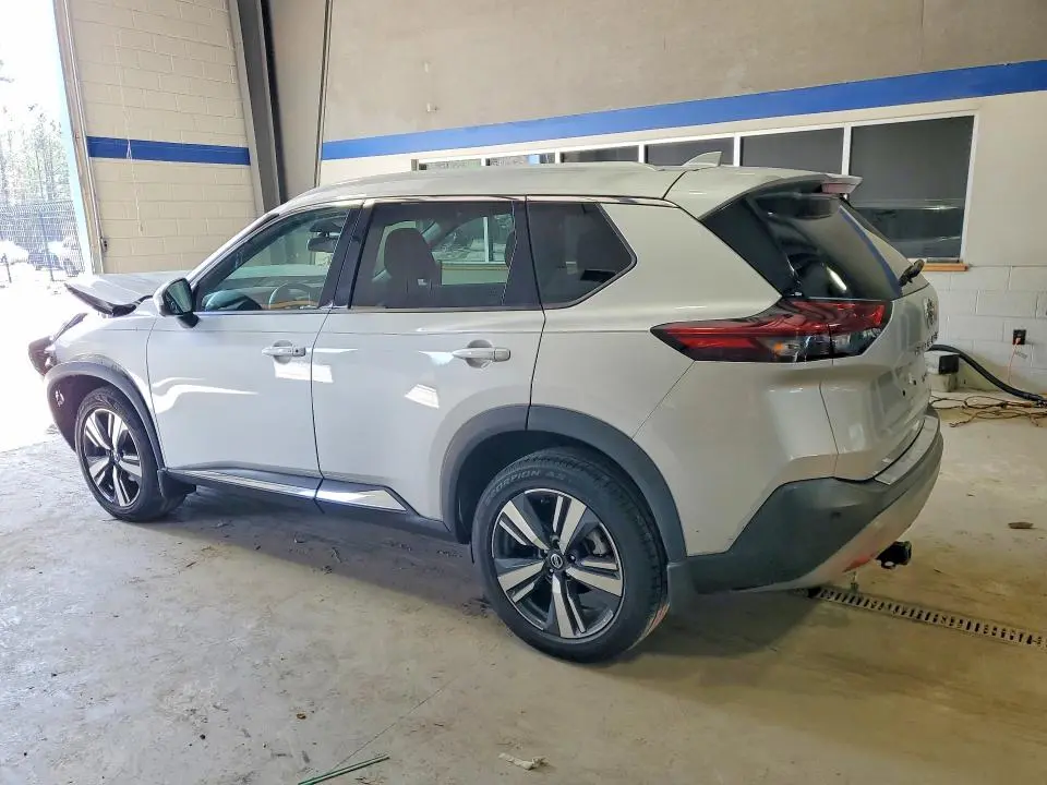 2021 NISSAN ROGUE SL  