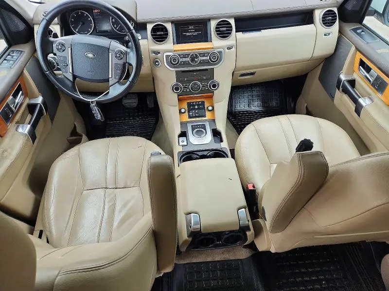 2016 LAND ROVER LR4 HSE  