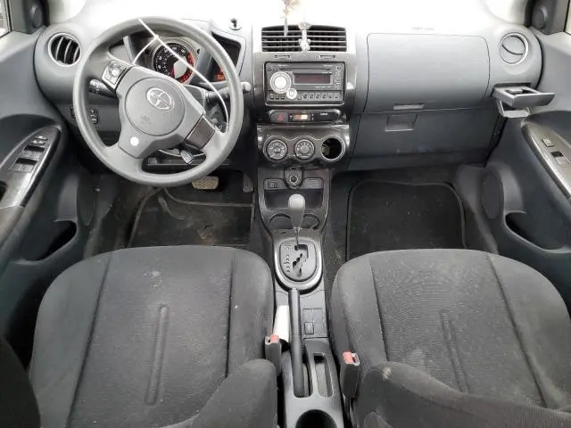 2010 TOYOTA SCION XD   