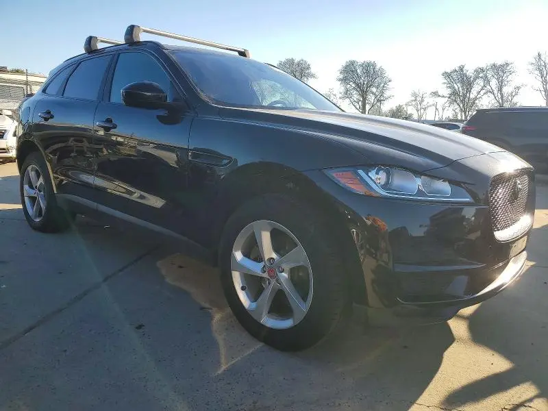 2018 JAGUAR F-PACE PREMIUM  