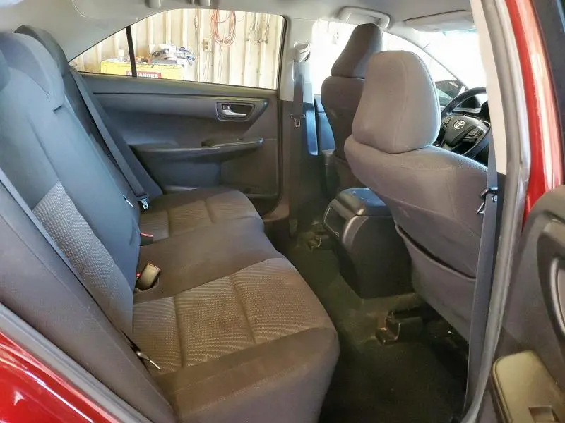 2017 TOYOTA CAMRY LE  