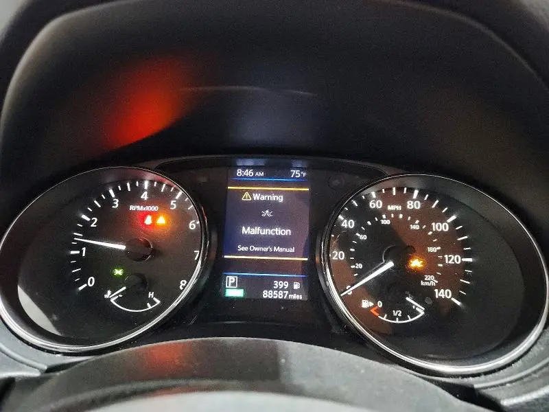 2018 NISSAN ROGUE S  