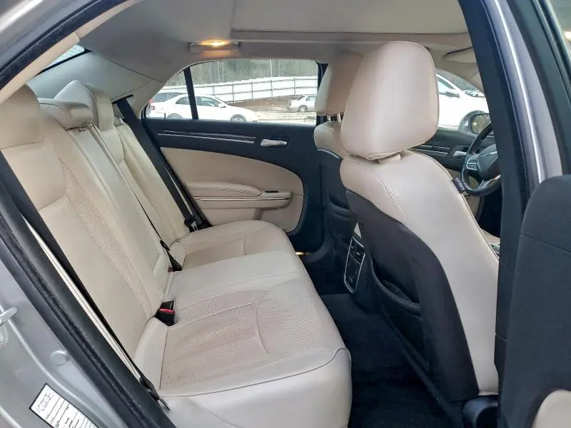 2018 CHRYSLER 300 LIMITED  