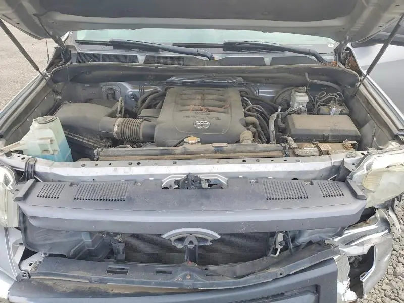 2014 TOYOTA TUNDRA SR5  