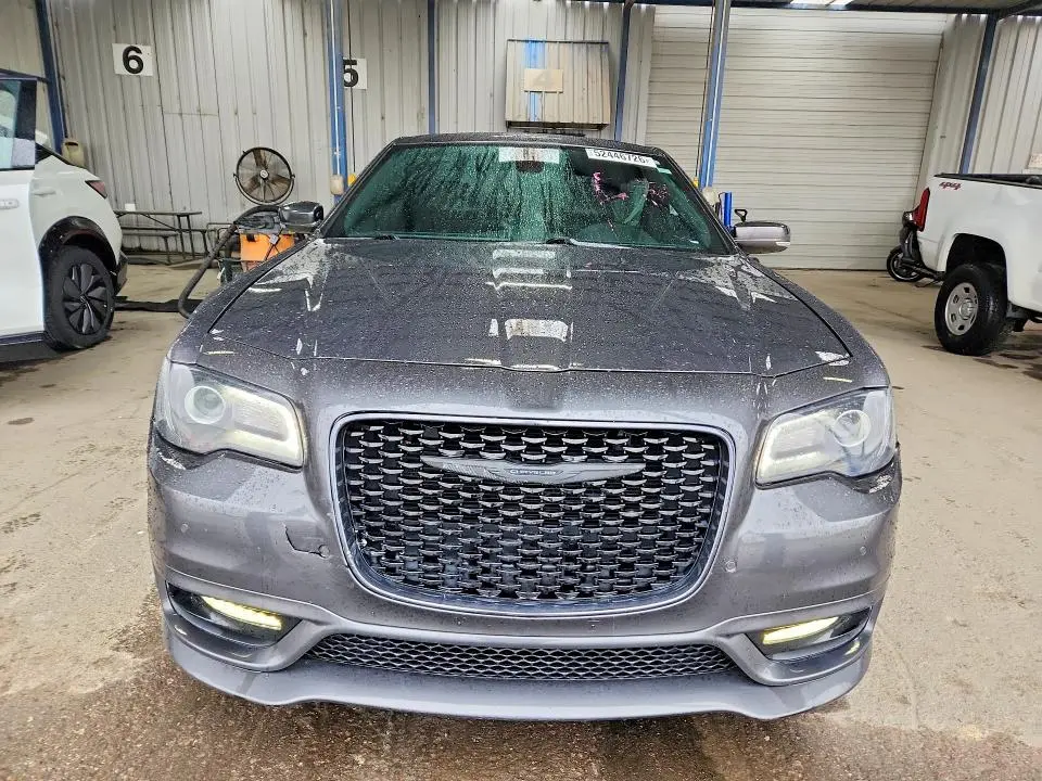 2018 CHRYSLER 300 S  