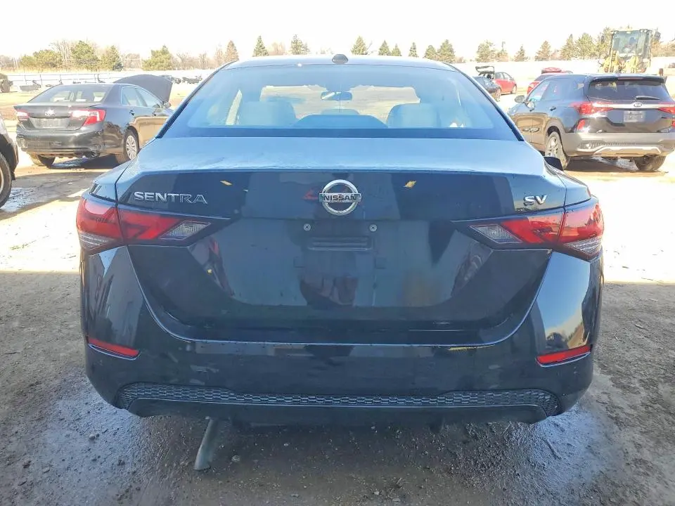 2023 NISSAN SENTRA SV  