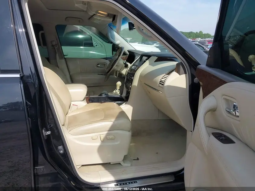 2015 INFINITI QX80  