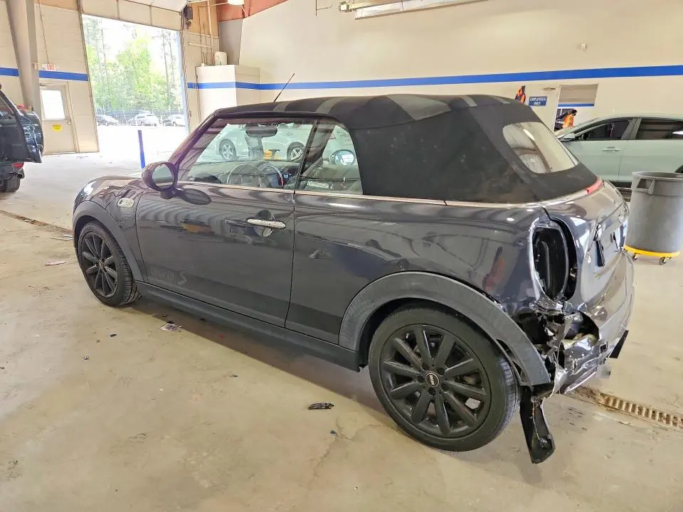 2016 MINI COOPER S  