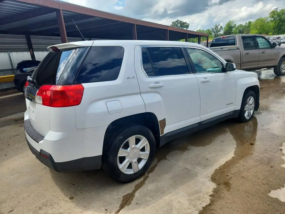2011 GMC TERRAIN SLE  