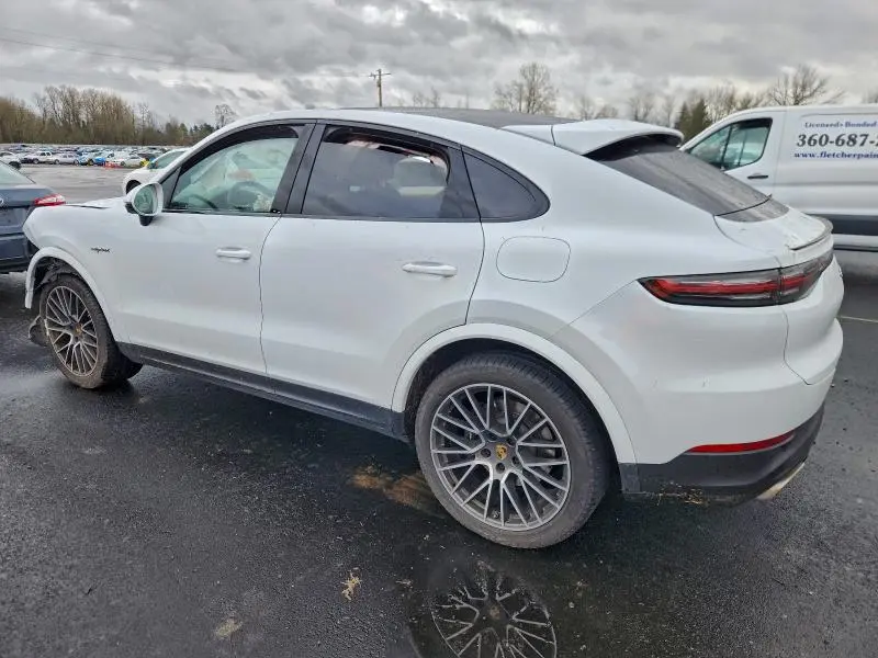 2021 PORSCHE CAYENNE E HYBRID COUPE  