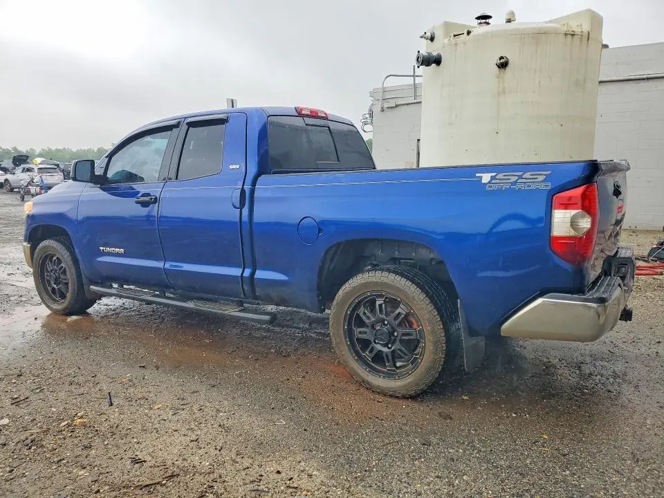 2015 TOYOTA TUNDRA SR5  