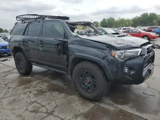 2021 TOYOTA 4RUNNER VENTURE  