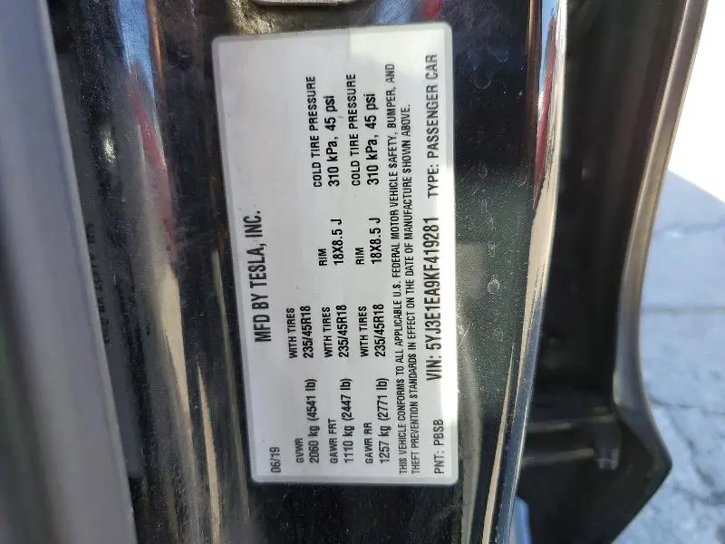 2019 TESLA MODEL 3   