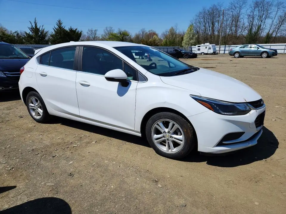 2018 CHEVROLET CRUZE LT  
