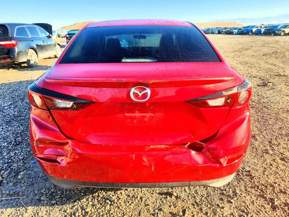 2015 MAZDA 3 TOURING  