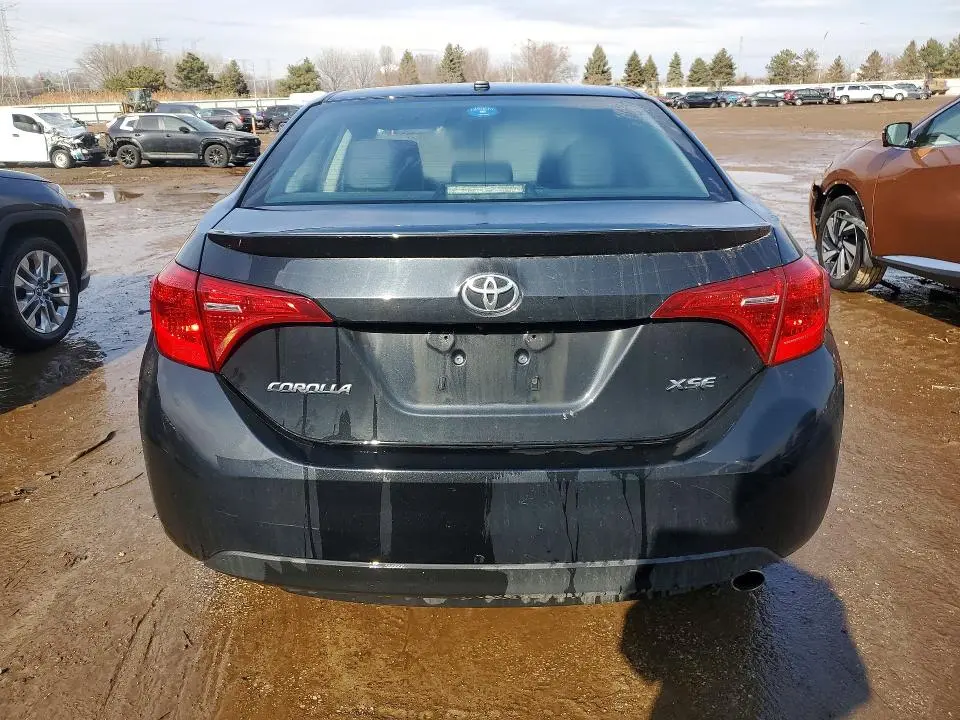 2019 TOYOTA COROLLA XSE  
