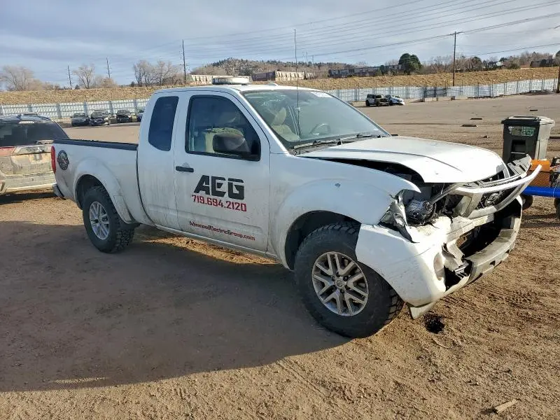 2014 NISSAN FRONTIER SV  