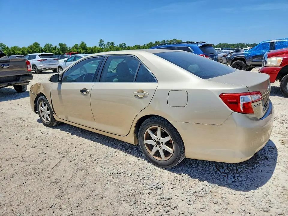 2012 TOYOTA CAMRY   