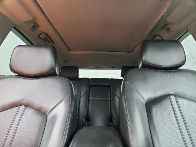 2011 CADILLAC SRX LUXURY COLLECTION  