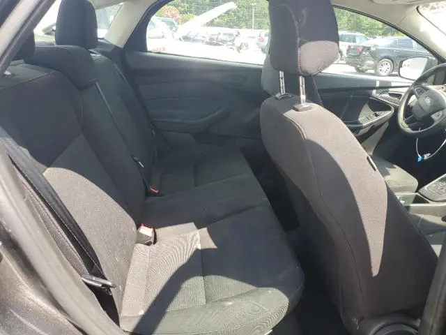 2016 FORD FOCUS S  