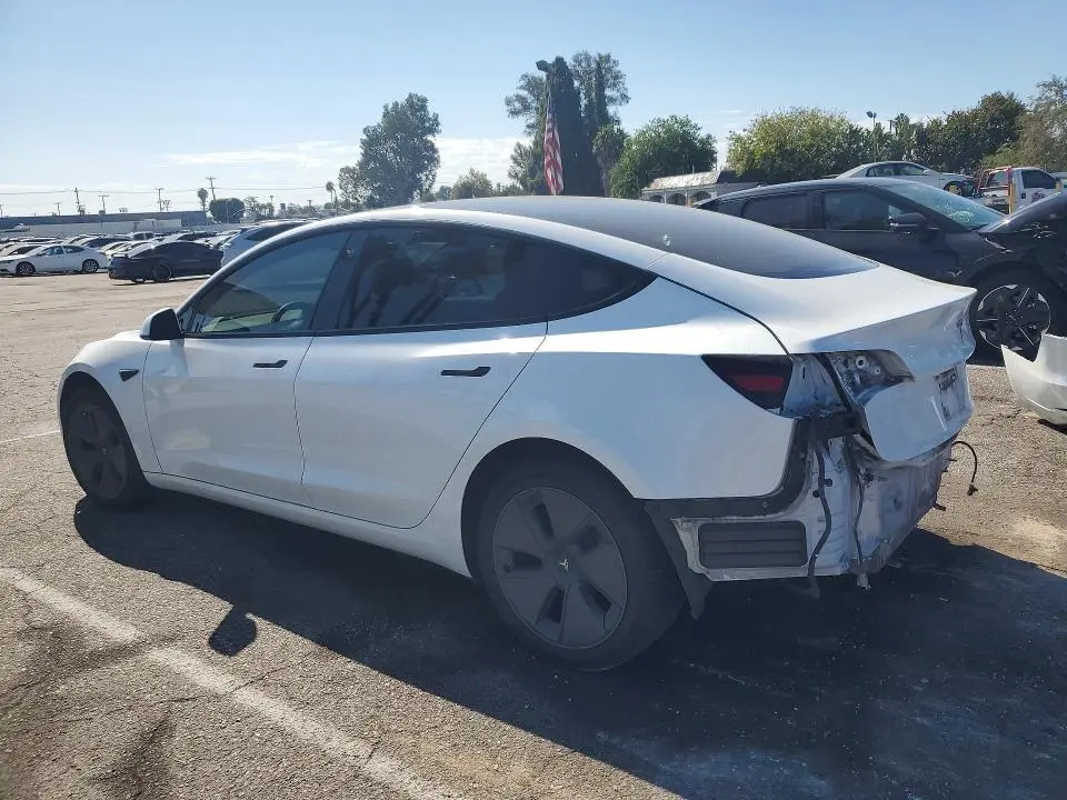 2022 TESLA MODEL 3   