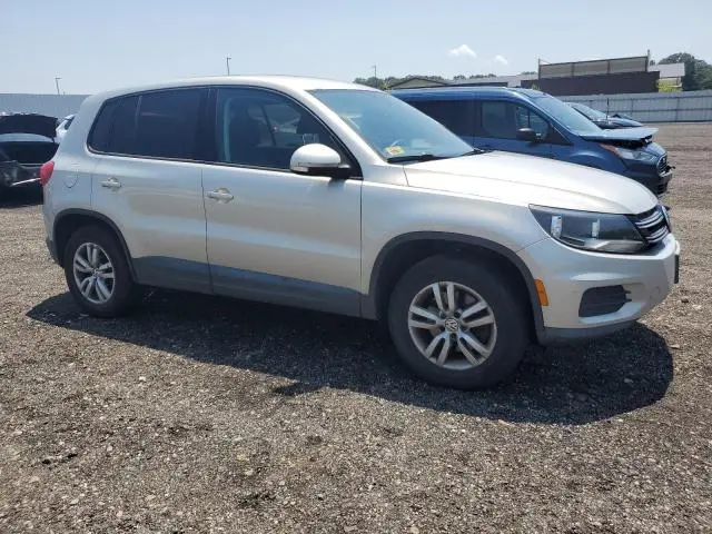 2012 VOLKSWAGEN TIGUAN S  
