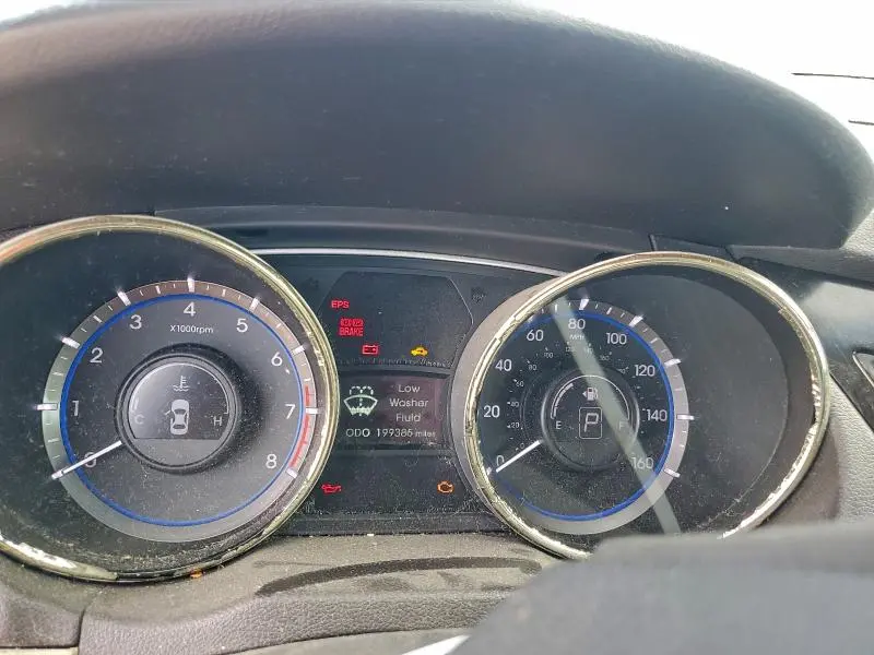 2013 HYUNDAI SONATA SE  