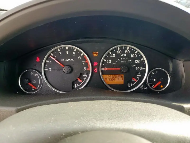 2011 NISSAN PATHFINDER S  