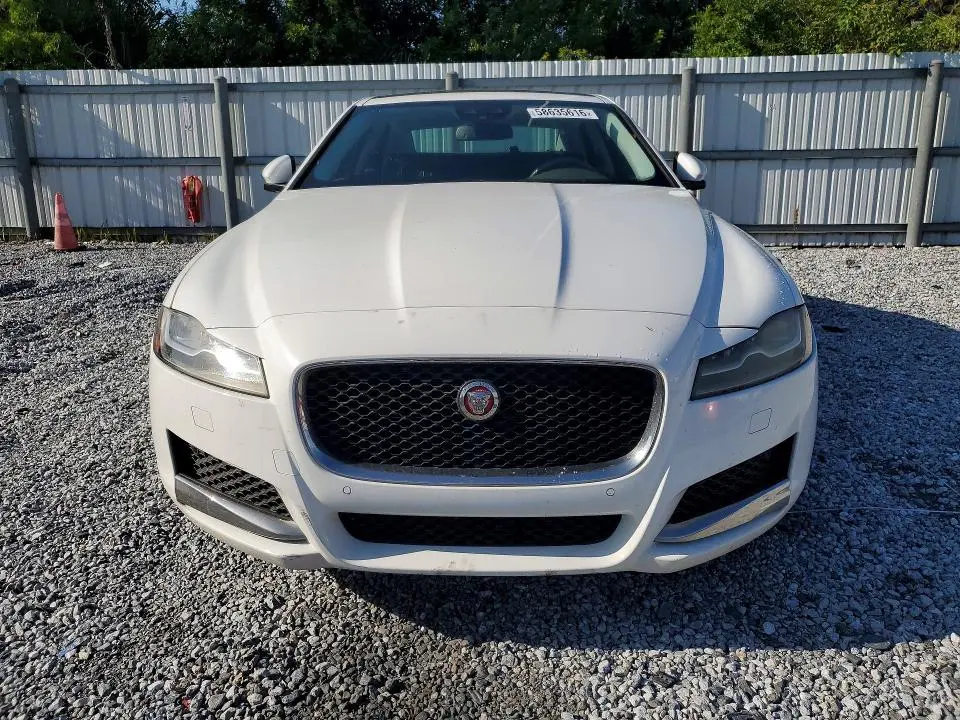 2016 JAGUAR XF PRESTIGE  