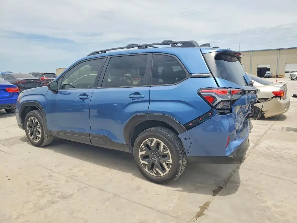 2025 SUBARU FORESTER PREMIUM  