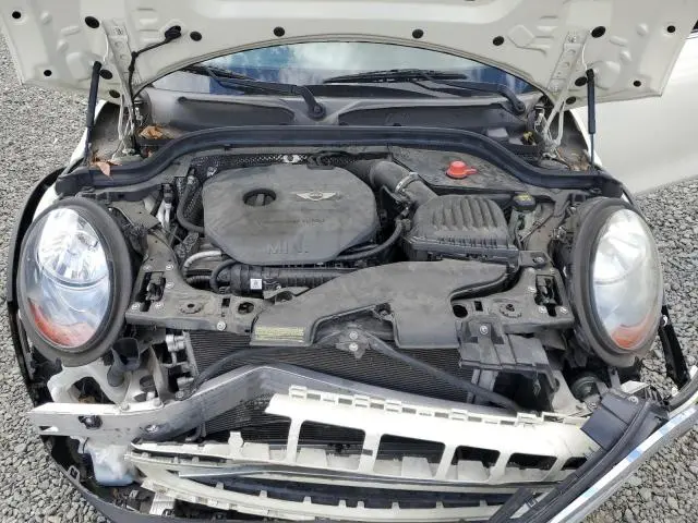2015 MINI COOPER