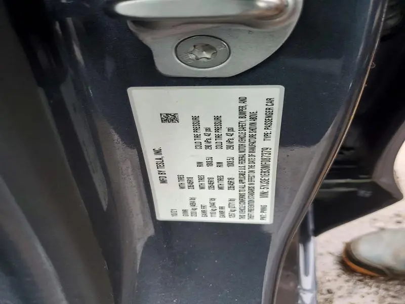 2021 TESLA MODEL 3   
