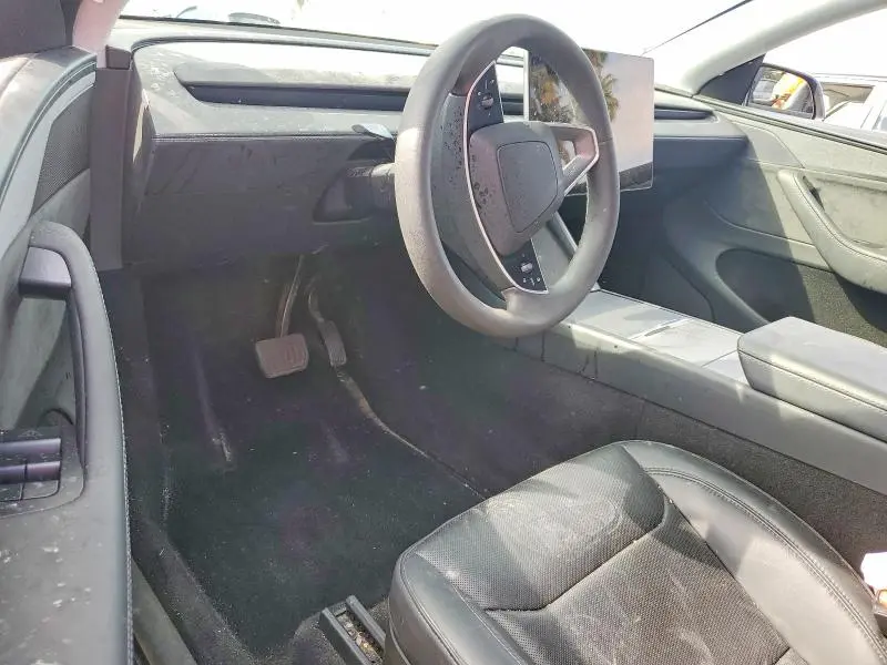 2026 TESLA MODEL Y   
