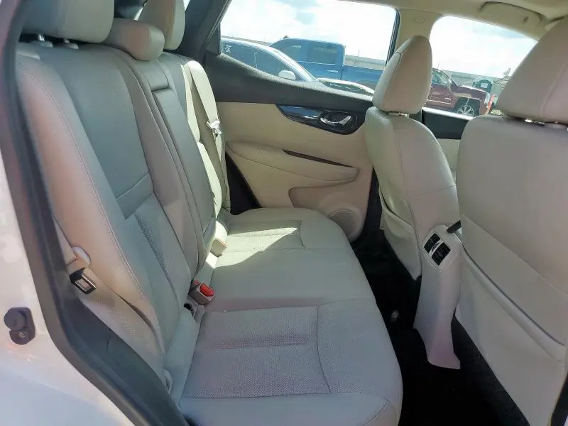 2018 NISSAN ROGUE SPORT S