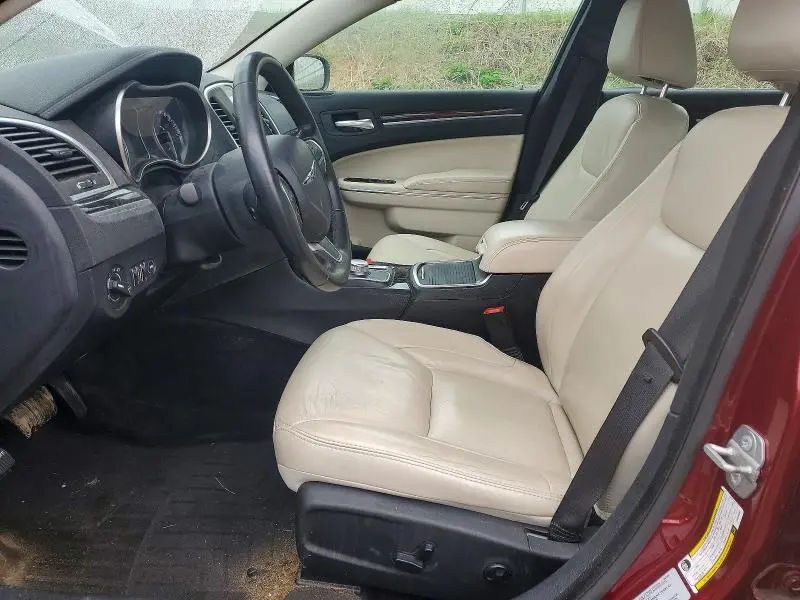 2015 CHRYSLER 300 LIMITED  