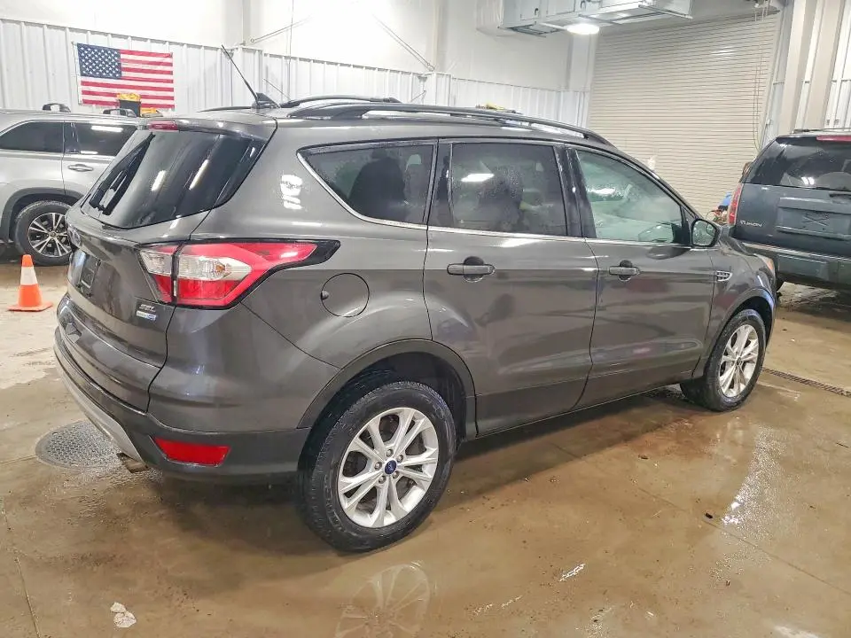 2018 FORD ESCAPE SEL  