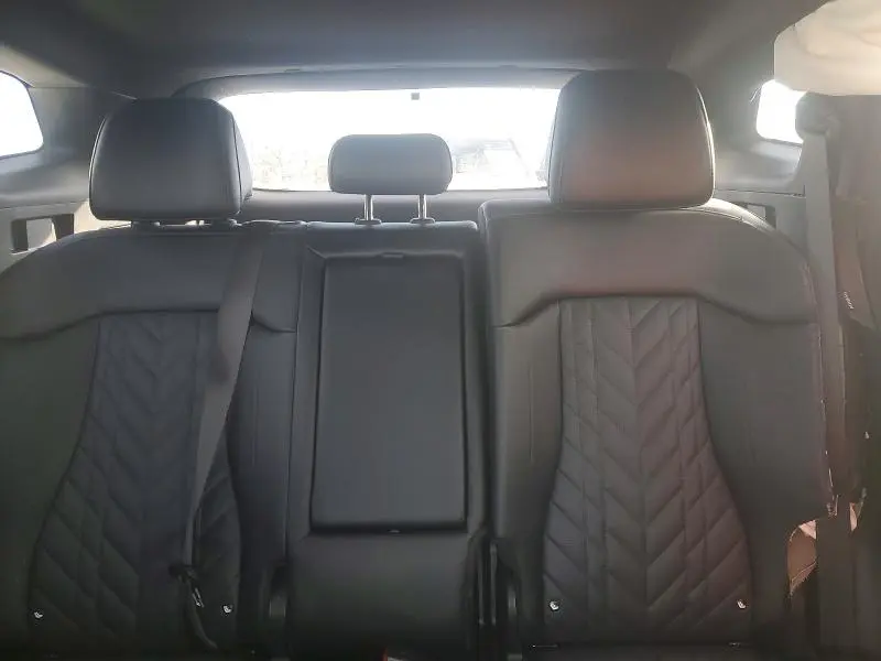 2024 KIA SPORTAGE X LINE  