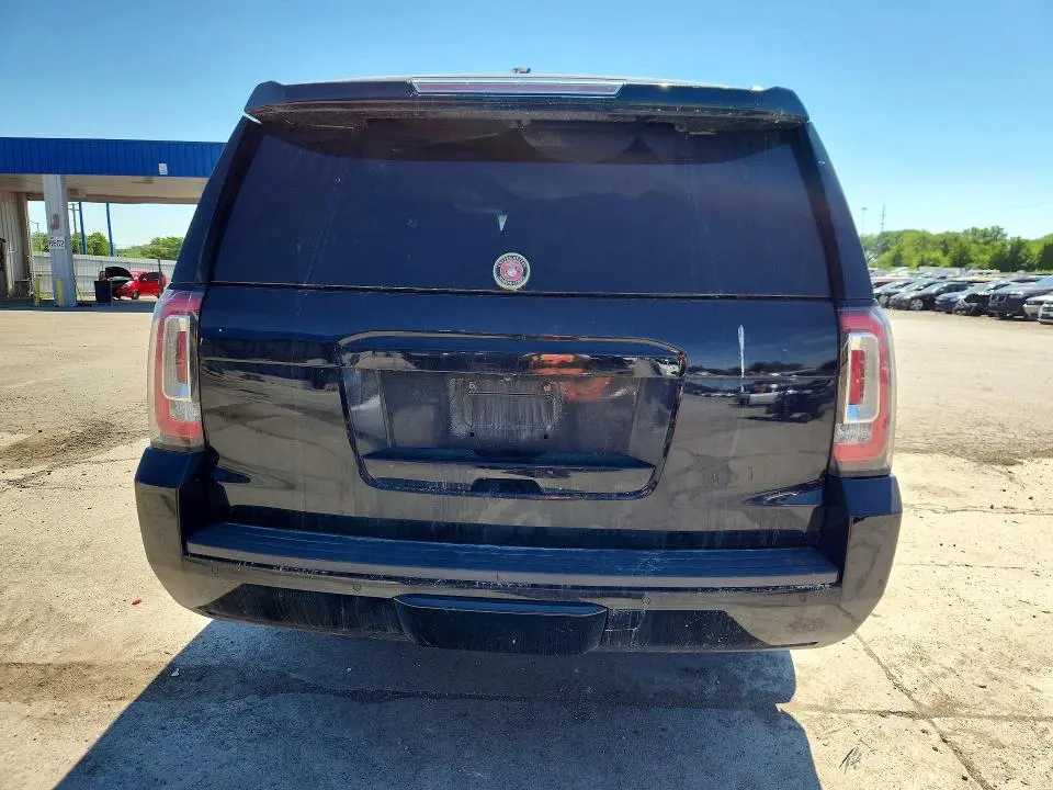 2018 GMC YUKON XL K1500 SLT  
