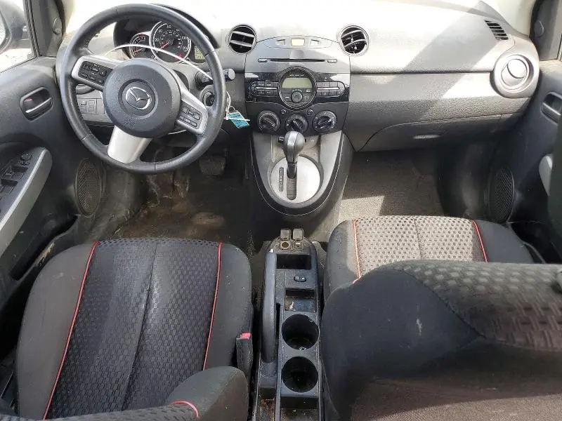 2013 MAZDA MAZDA2   