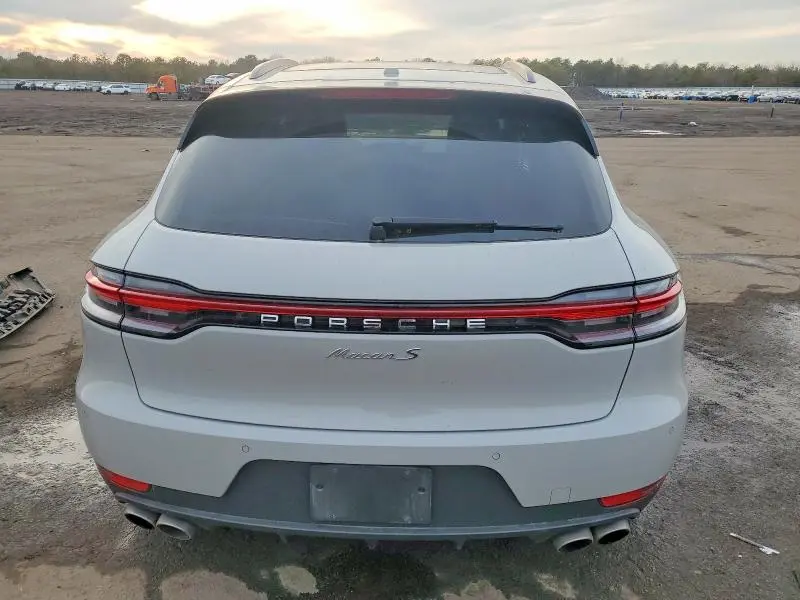 2021 PORSCHE MACAN S  