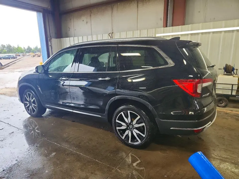 2019 HONDA PILOT TOURING  