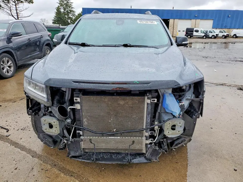 2021 GMC ACADIA SLT  