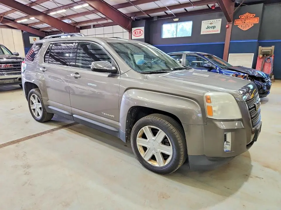2010 GMC TERRAIN SLT  