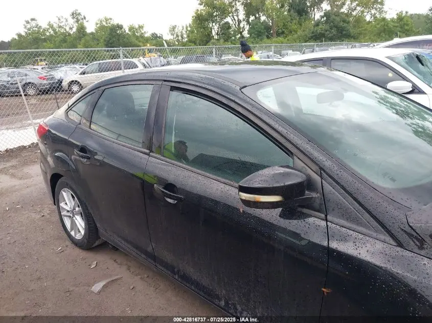2016 FORD FOCUS SE