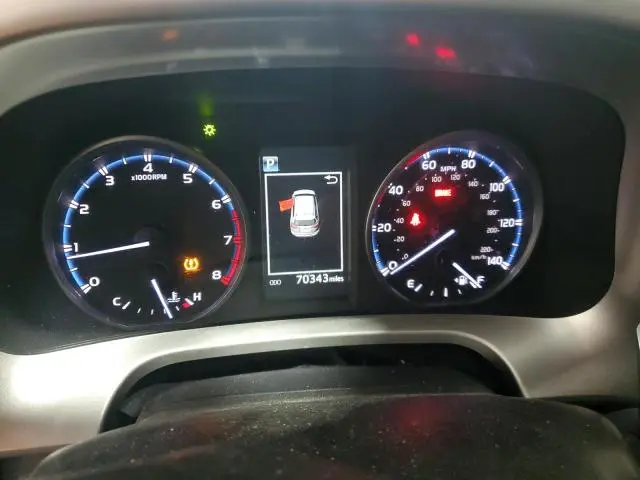 2018 TOYOTA RAV4 LE  