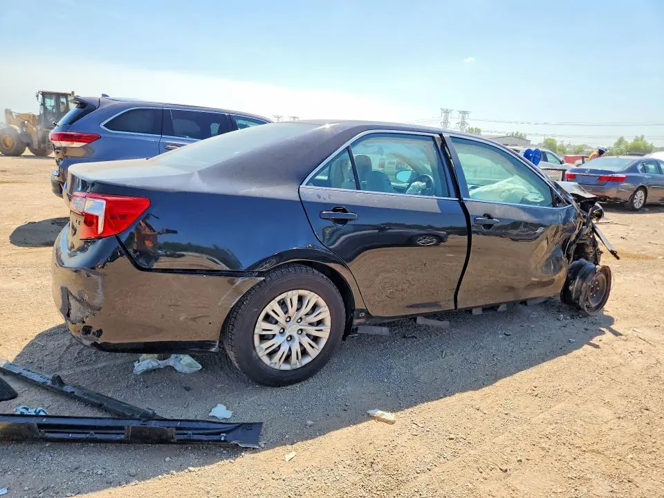 2012 TOYOTA CAMRY LE  