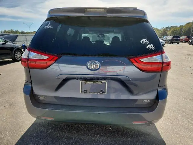 2015 TOYOTA SIENNA XLE  