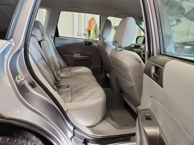 2010 SUBARU FORESTER XS  