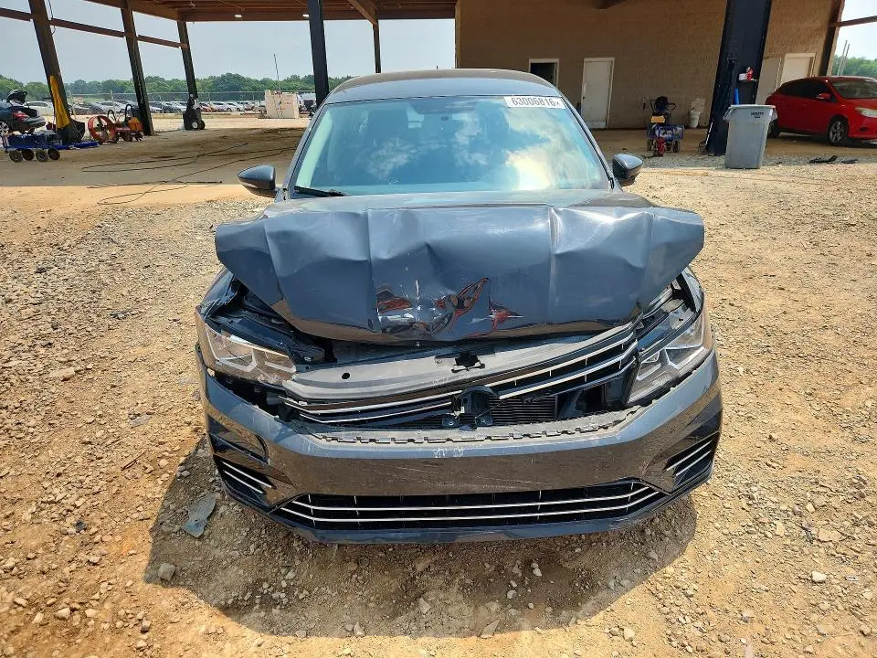 2016 VOLKSWAGEN PASSAT S  