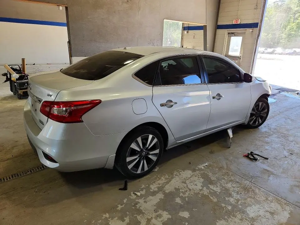 2019 NISSAN SENTRA SV  